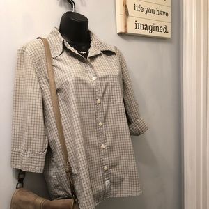 Abercrombie & Fitch 3/4 Sleeve Tan Button Down